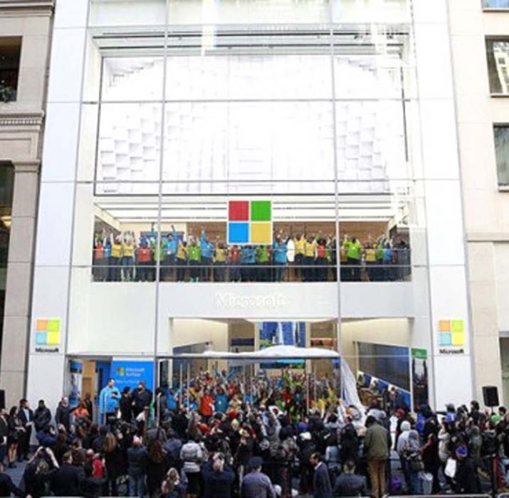 Microsoft, Londra’da mağaza açıyor!