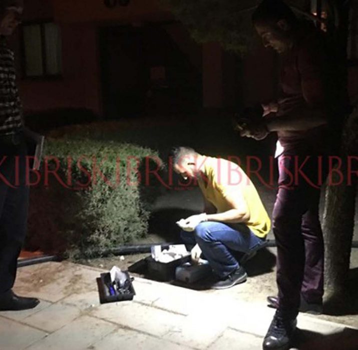 UKÜ’de bıçaklama: 5 kişi yaralandı