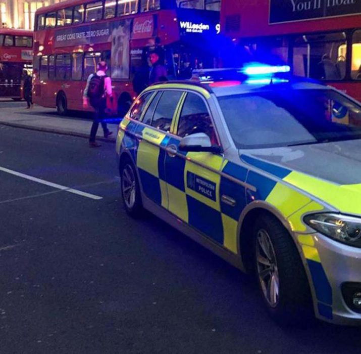 Londra’da paniğe neden olan 2 kişi serbest bırakıldı