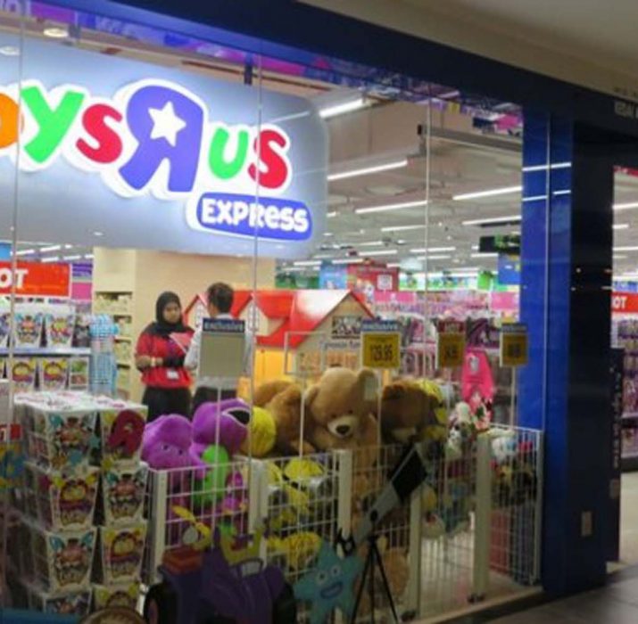 Toys R Us, 26 mağazasını kapatacak