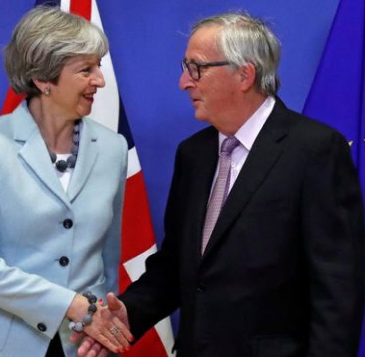 Juncker: Brexit müzakerelerinde yeterli ilerleme sağlandı