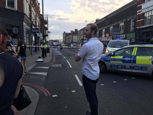 Güney Londra’da bıçaklanma: 2 yaralı