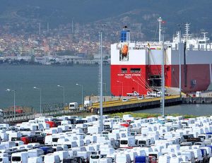 Turkey’s exports surpass $160 billion in last 12 months