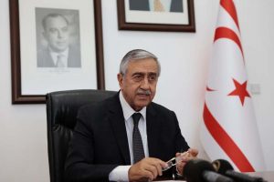 Mustafa Akıncı ‘Türkiye’nin garantörlüğünü’ tartışmaya açtı!