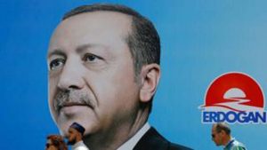 Mahallenin kabadayısı Erdoğan hem Türkiye hem de dünya için tehdit