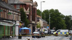Manchester’da karnavala silahlı saldırı: 10 kişi yaralı