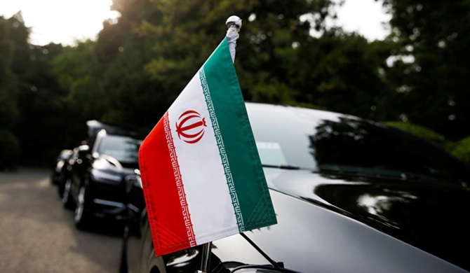 İran, ABD yerine İngiltere ile çalışacak