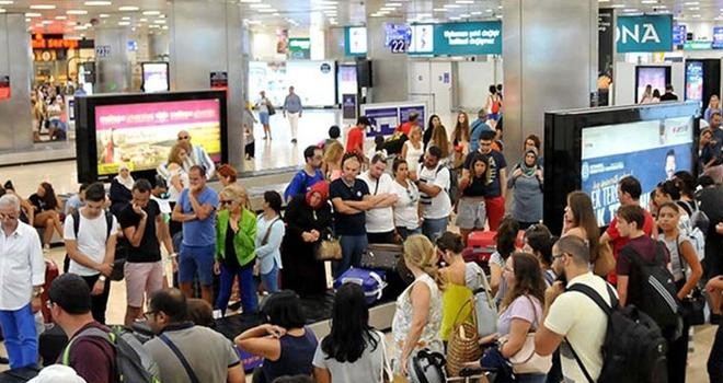 Güney Kıbrıs’ta yolcu sayısında artış