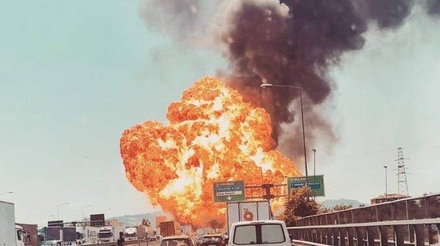 Beyrut’ta patlamada: Ölü sayısı 100’ü aştı, 4 binden fazla yaralı var