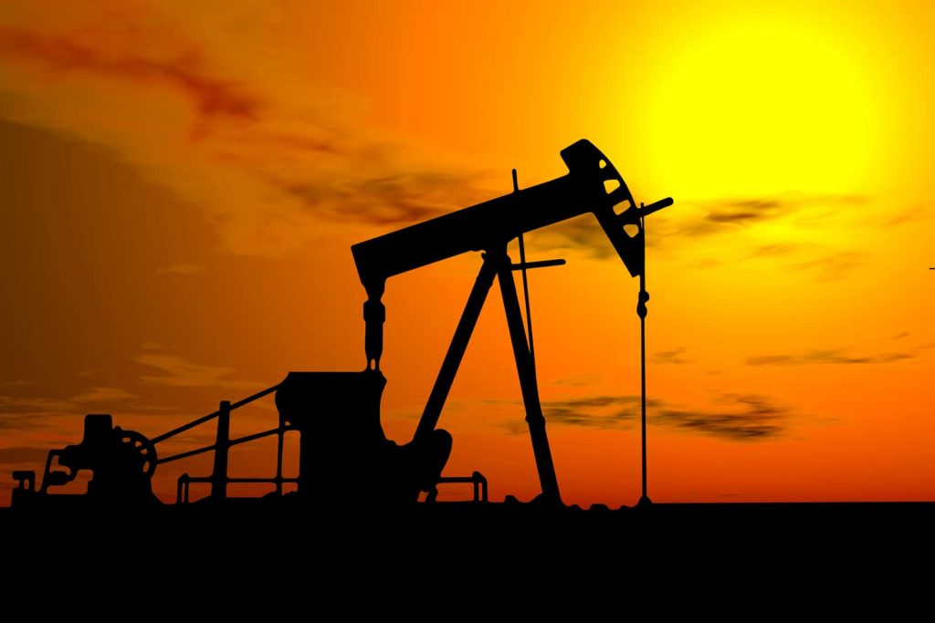 Brent petrolün varil fiyatı 130 doların üzerine çıktı
