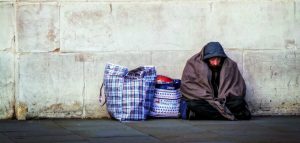 İngiltere’de evsizlerin sayısı artıyor: En az 320 bin evsiz var