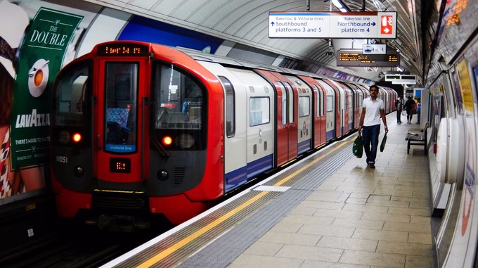 Central line will strike 21 and 22 December