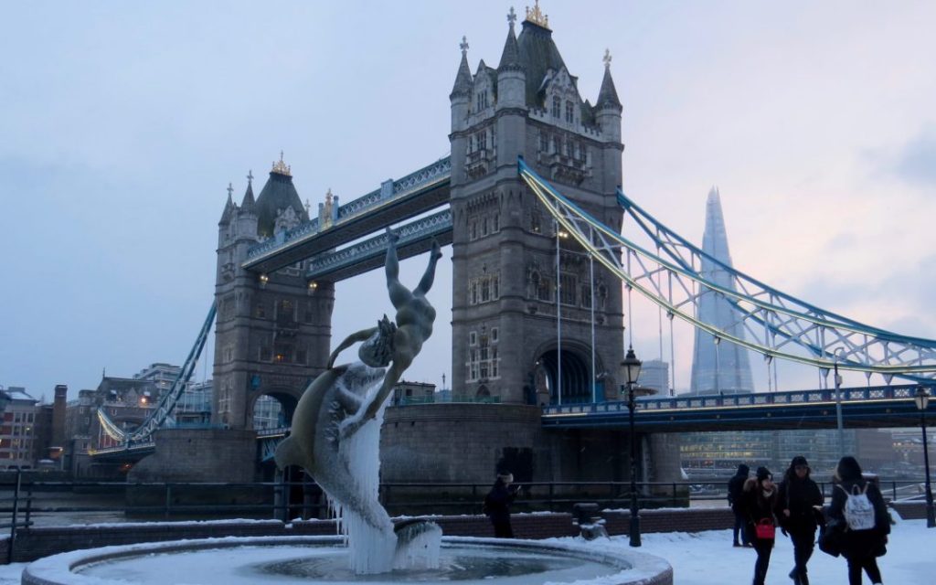 Londra kar altında kalacak!