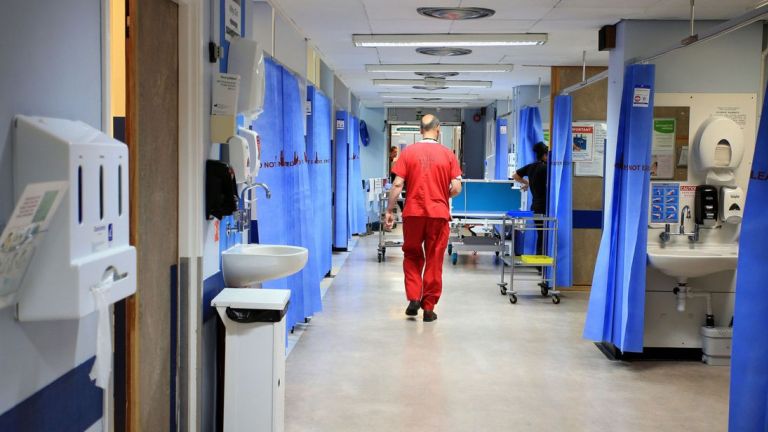 Every major A&E misses wait target for first time