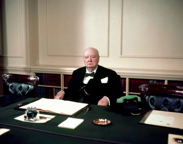 İngiltere’de Churchill tartışması: Kahraman mı, zalim mi?