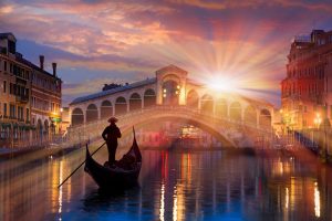 Venedik Mayıs’tan itibaren turistlerden 3-10 euro ‘ayakbastı parası’ alacak