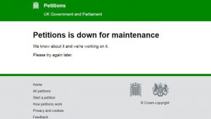 Brexit: Yarım milyondan fazla imza toplandı, site çöktü!