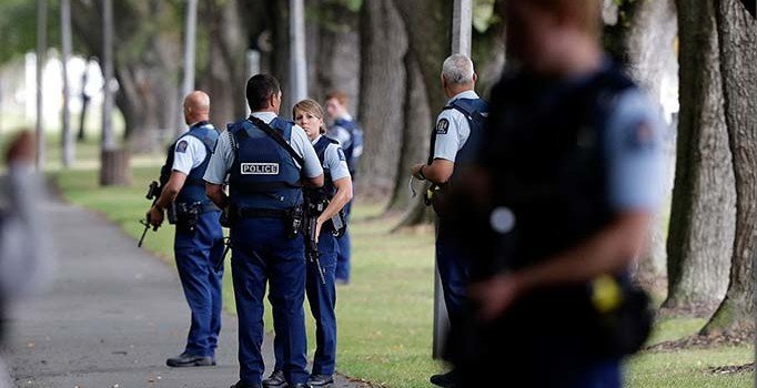 Yeni Zelanda saldırısı ile bağlantısı araştırılan şüpheli, bıçaklanmış halde bulundu