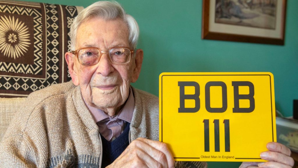 111 yaşındaki İngiliz, uzun yaşamın sırlarını açıkladı