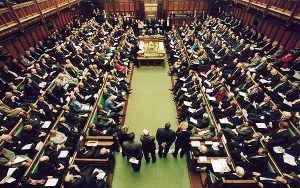 Brexit – İngiltere Parlamentosu: Hükümet AB’den erteleme istesin