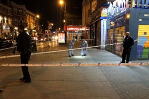 Londra’da bir gecede 6 kişi bıçaklandı