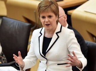 İskoçya Özerk Yönetimi Başbakanı: Brexit olursa İskoçya’da 2. bağımsızlık referandumu 2021’e dek yapılmalı