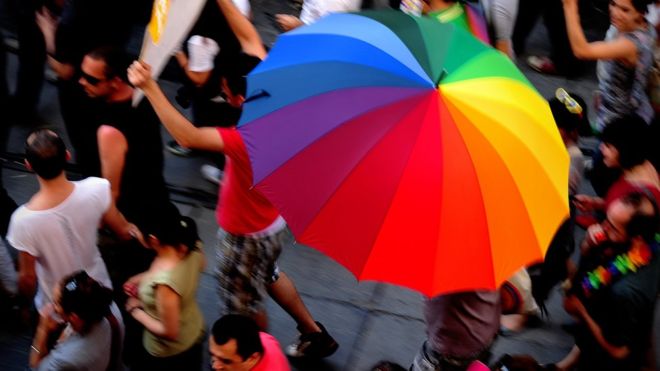 Suriyeli LGBT mülteciler İngiliz hükümetine dava açtı