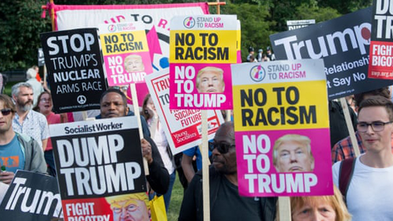 Londra’da binlerce kişi Trump’ı protesto etmek için sokağa çıkacak, dev “bebek Donald” balonu tekrar uçurulacak