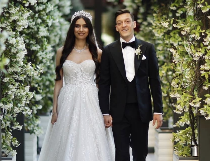 Mesut Özil marries in Istanbul