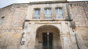 Elizabeth’in, Malta’daki evi 6 milyon Euro’ya satışa çıkarıldı