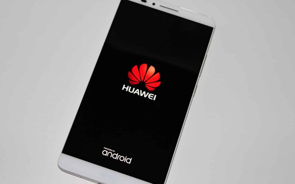 Huawei kendi işletim sistemini gelecek ay tanıtabilir