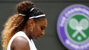 Serena Williams korta zarar verdiği için 10 bin dolar para cezasına çarptırıldı