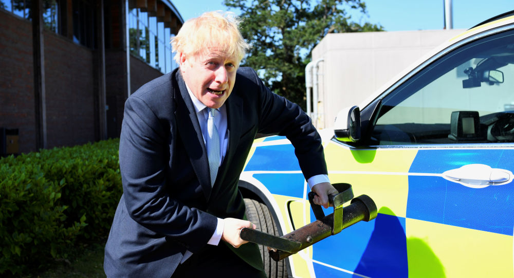 Boris Johnson: Işın kılıcını ustalıkla kullanan bir Jedi gibiyim