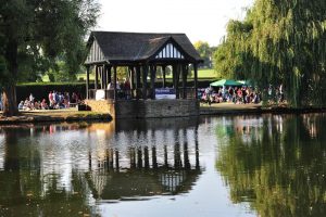 Hopes for Palmers Green duck pond to become a swimming lake