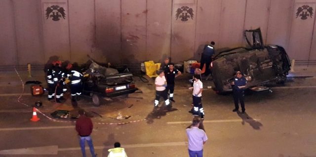 Konya’da iki otomobil çarpıştı: Çok sayıda ölü var