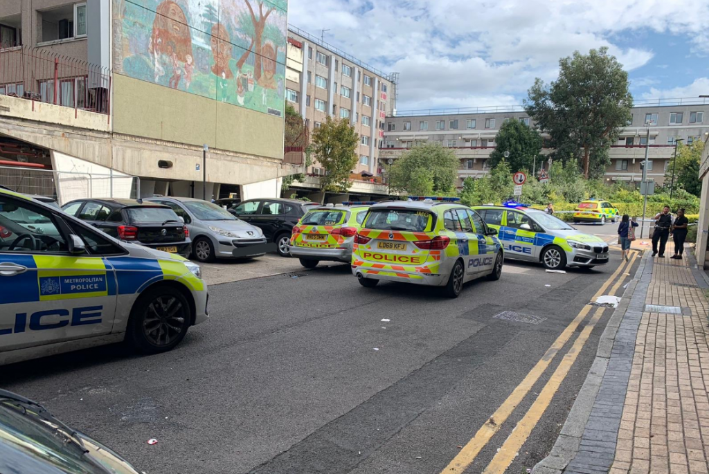 Teenage boy stabbed in Tottenham