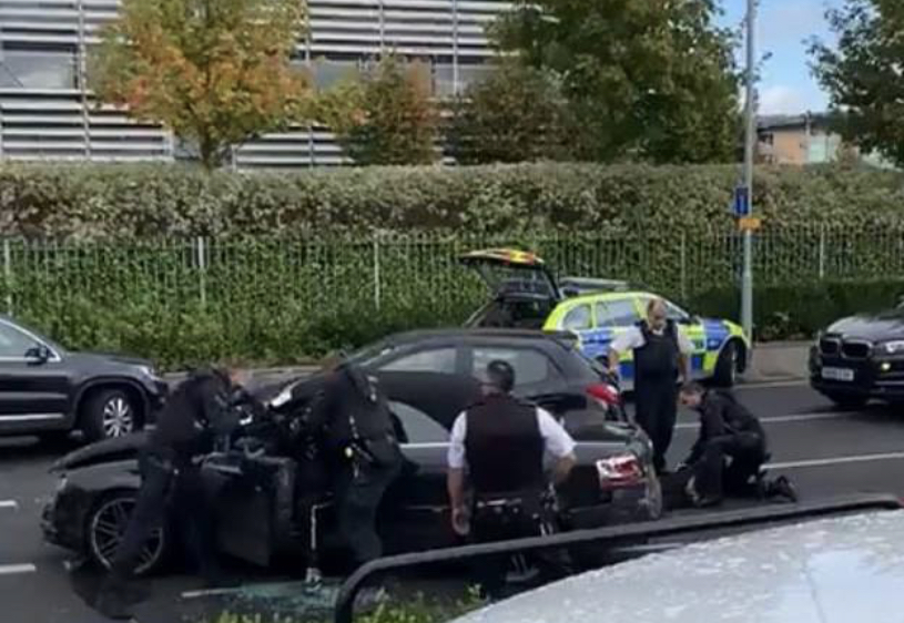 4 teens arrested after police chase from Enfield to Loughton
