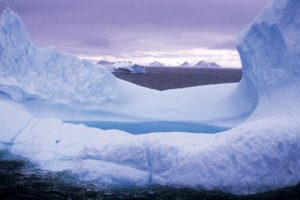 Antartika’da dev bir buz kütlesi ana karadan koptu: “Son 50 yılın en büyüğü”