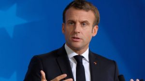 Macron’a ‘kesik parmak’ gönderildi