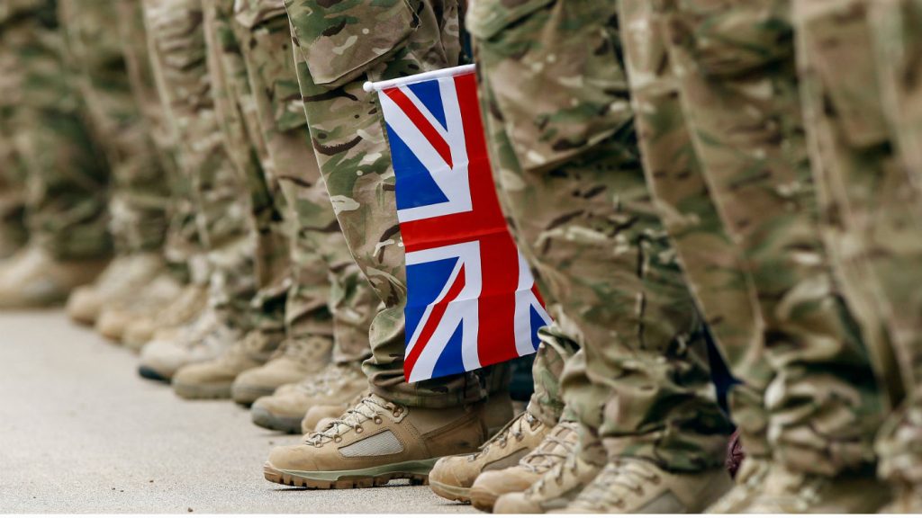 İngiliz ordusunda bütçe açığı endişesi