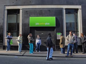 İngiltere’de işsizlik yüzde 3,8 seviyesini korudu