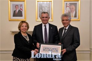 KKTC Milli Eğitim Bakanı Çavuşoğlu Londra temaslarını sürdürüyor