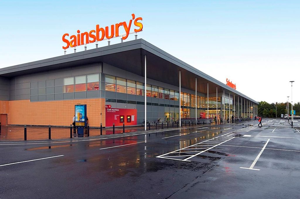Sainsbury’s to cut 3,500 jobs and close 420 Argos stores