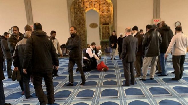 Man arrested after stabbing in London mosque