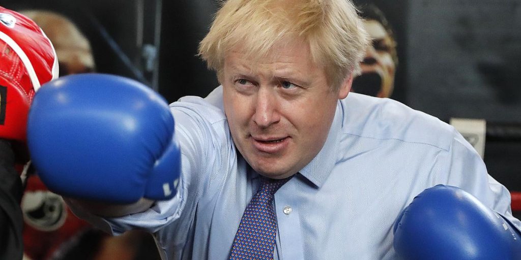 İngiltere Başbakanı Boris Johnson açıkladı: “Taraftarlar ekim ayında…”