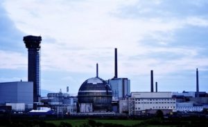 İngiltere nükleer yakıt işleme tesisini kapatıyor
