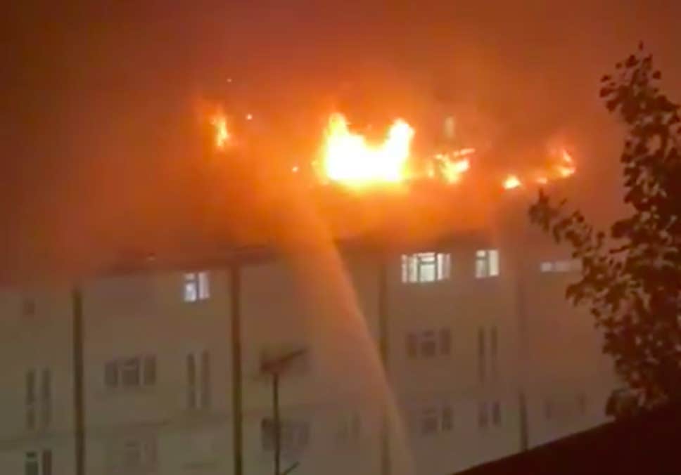 Huge fire breaks out at block of flats in Wood Green
