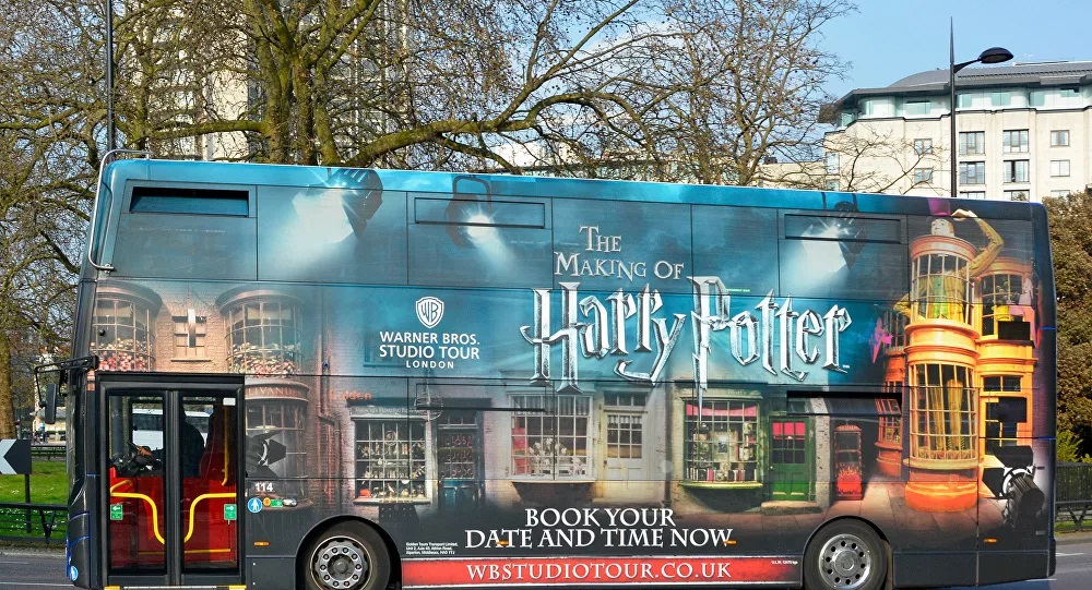Harry Potter otobüsleri sağlık çalışanlarına ücretsiz ulaşım hizmeti verecek
