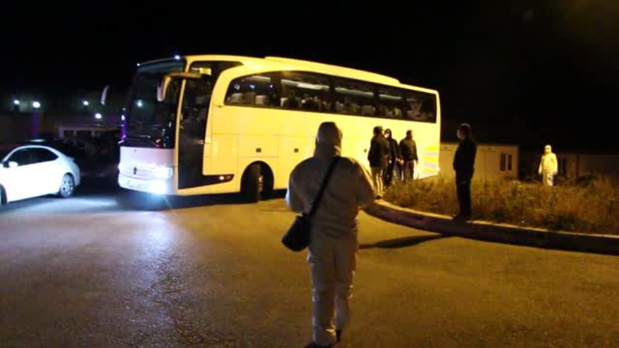 İngiltere’den giden 262 kişi Türkiye’de karantina yurduna yerleştirildi