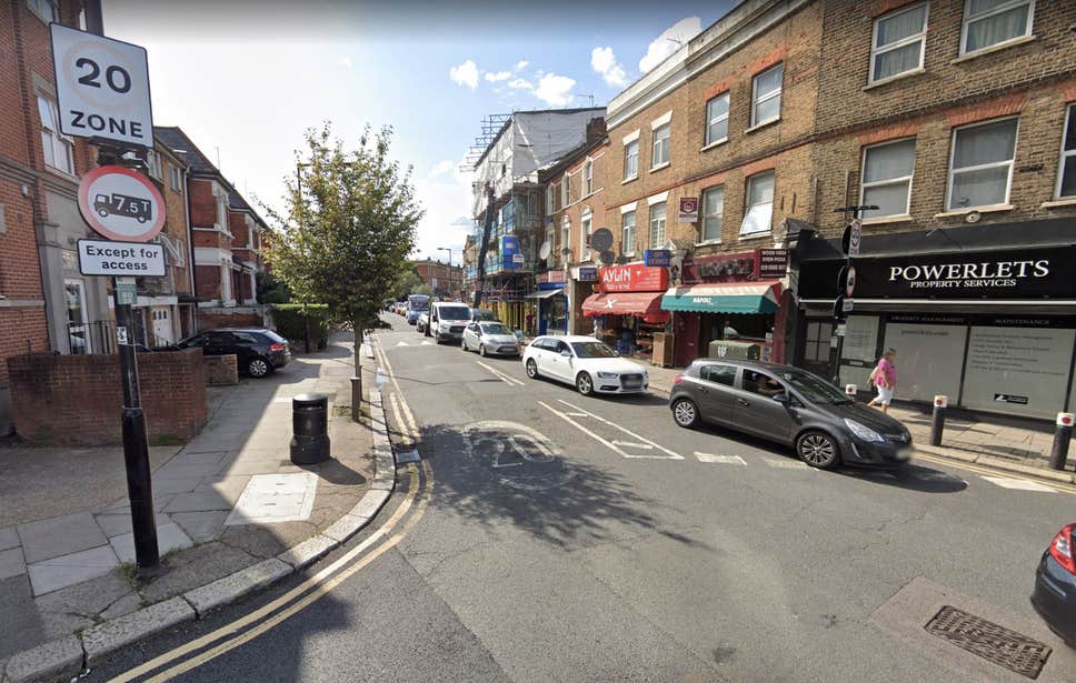 Police chase ends with a pedestrian trapped between cars in Haringey